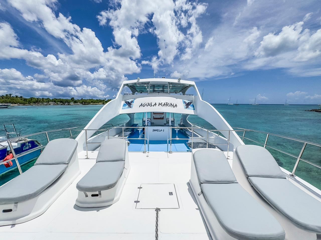 Águila Marina 5