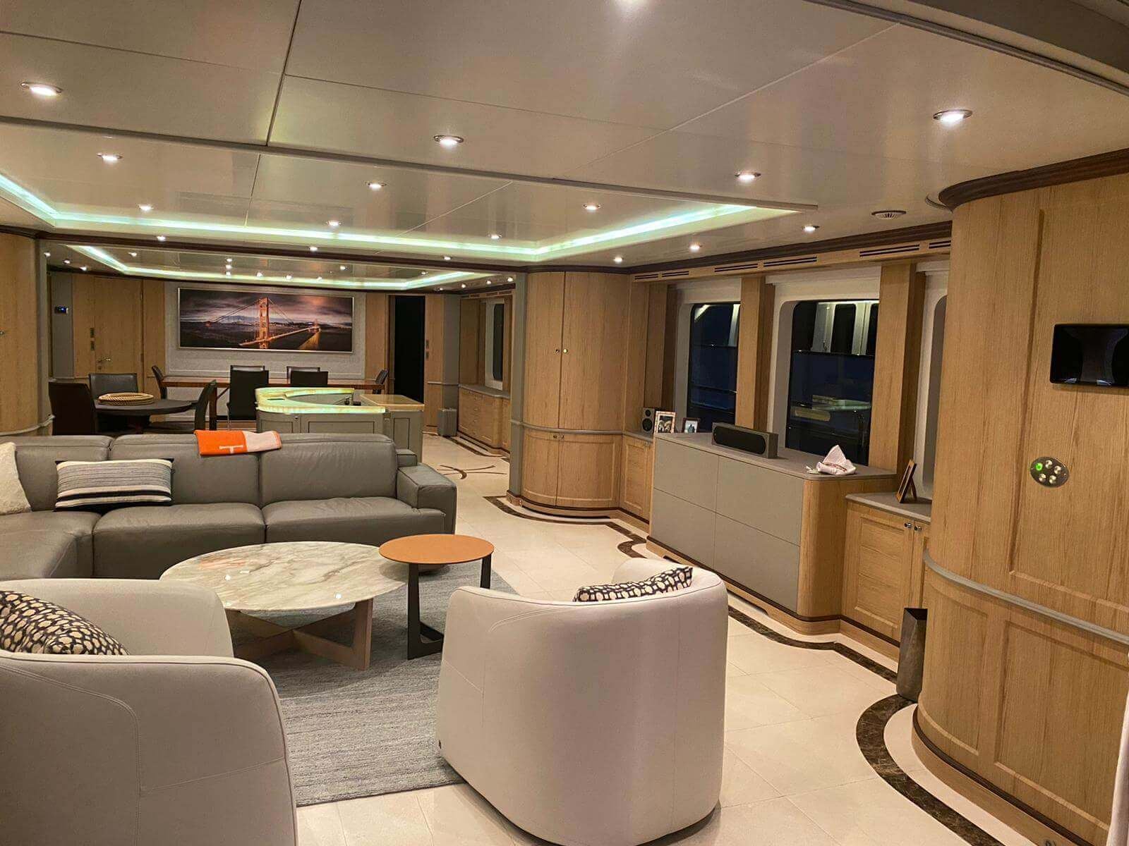 Benetti 120 7