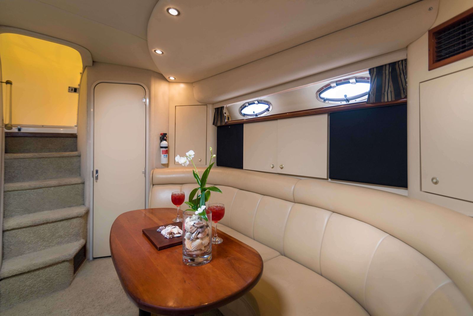 Cruisers Express 38 3